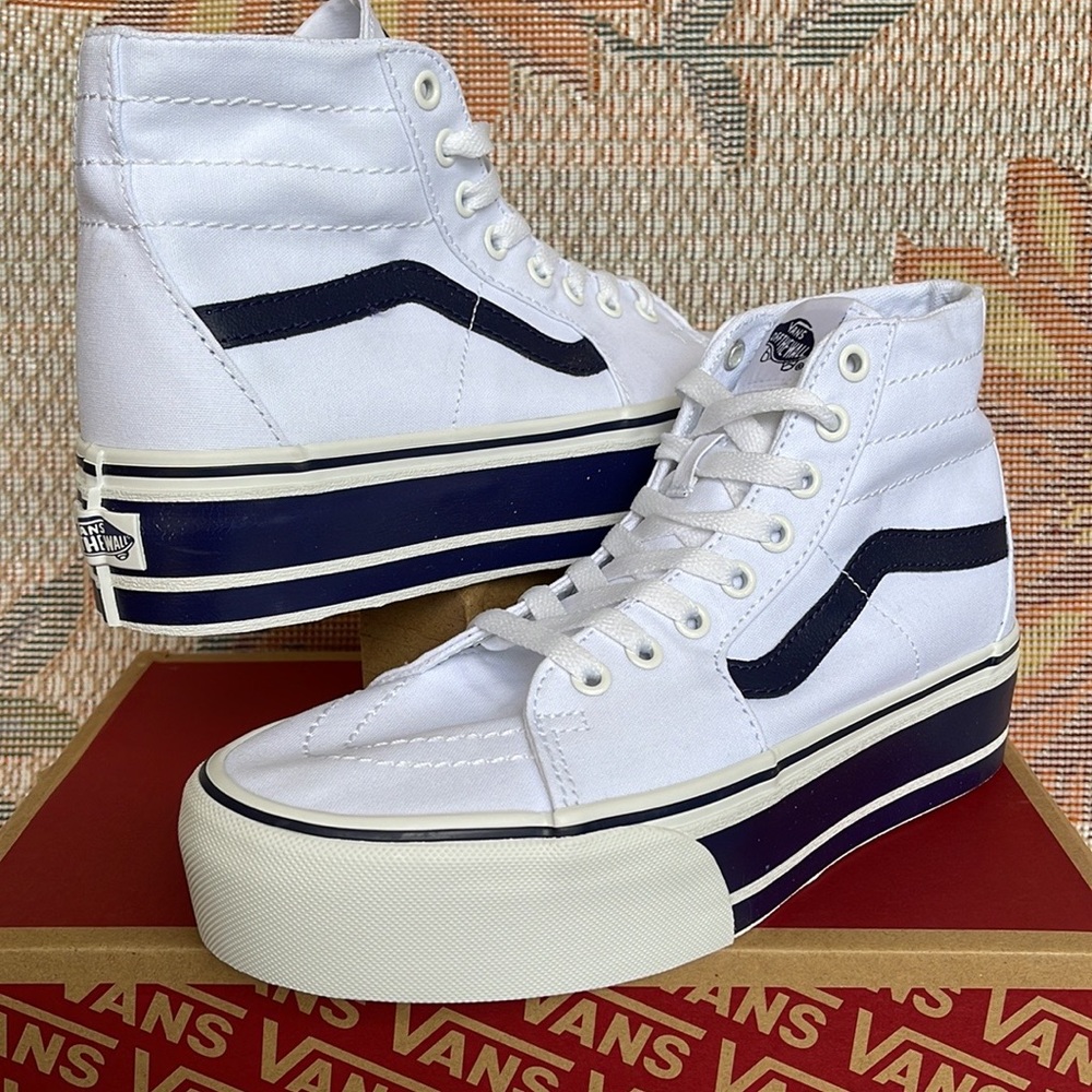 Vans Men’s Sk8-Hi Tapered
Sport Stripes Navy/True White 
VN0A5JMKNWD
Platforms - Picture 6 of 16